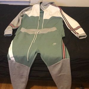 Jogger suit